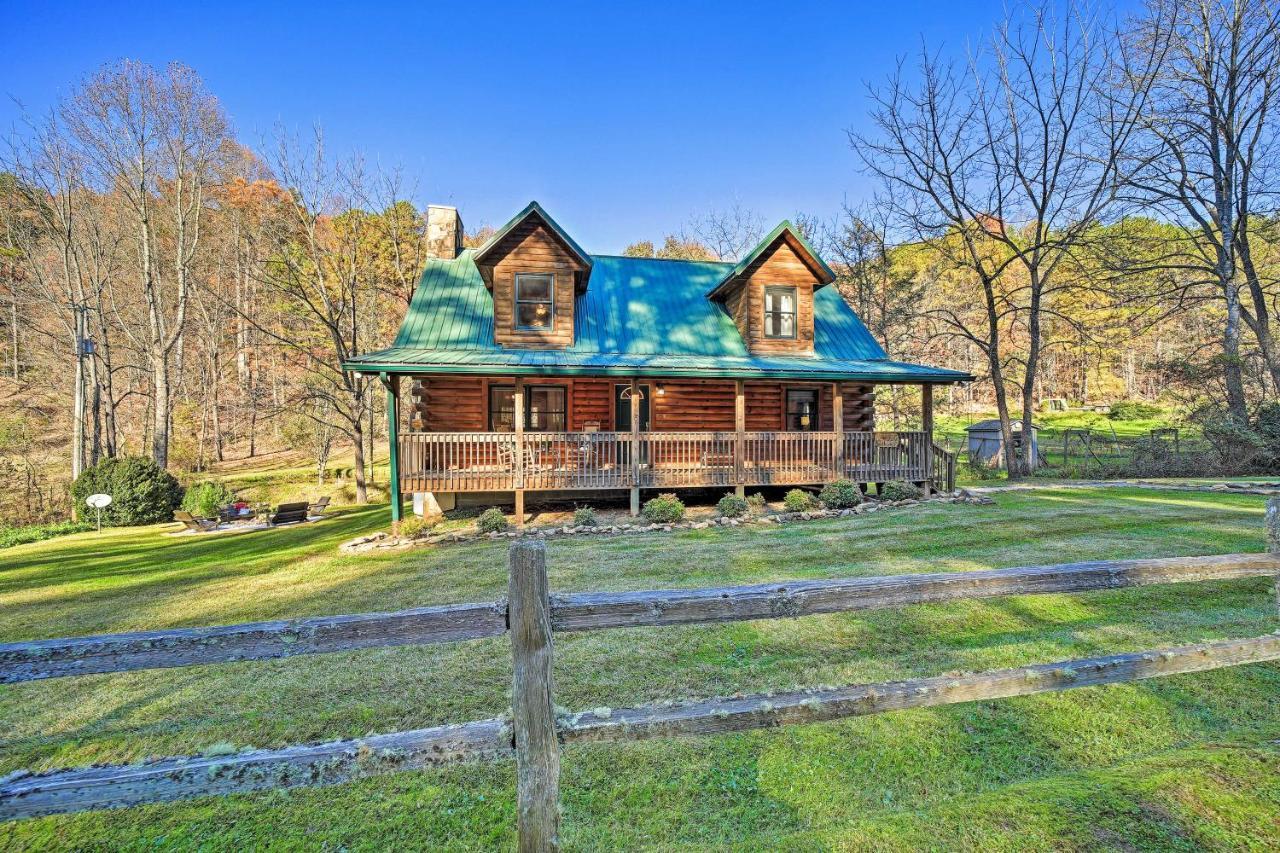 Creekside Bryson City Cabin With Private Hot Tub Villa Exterior photo